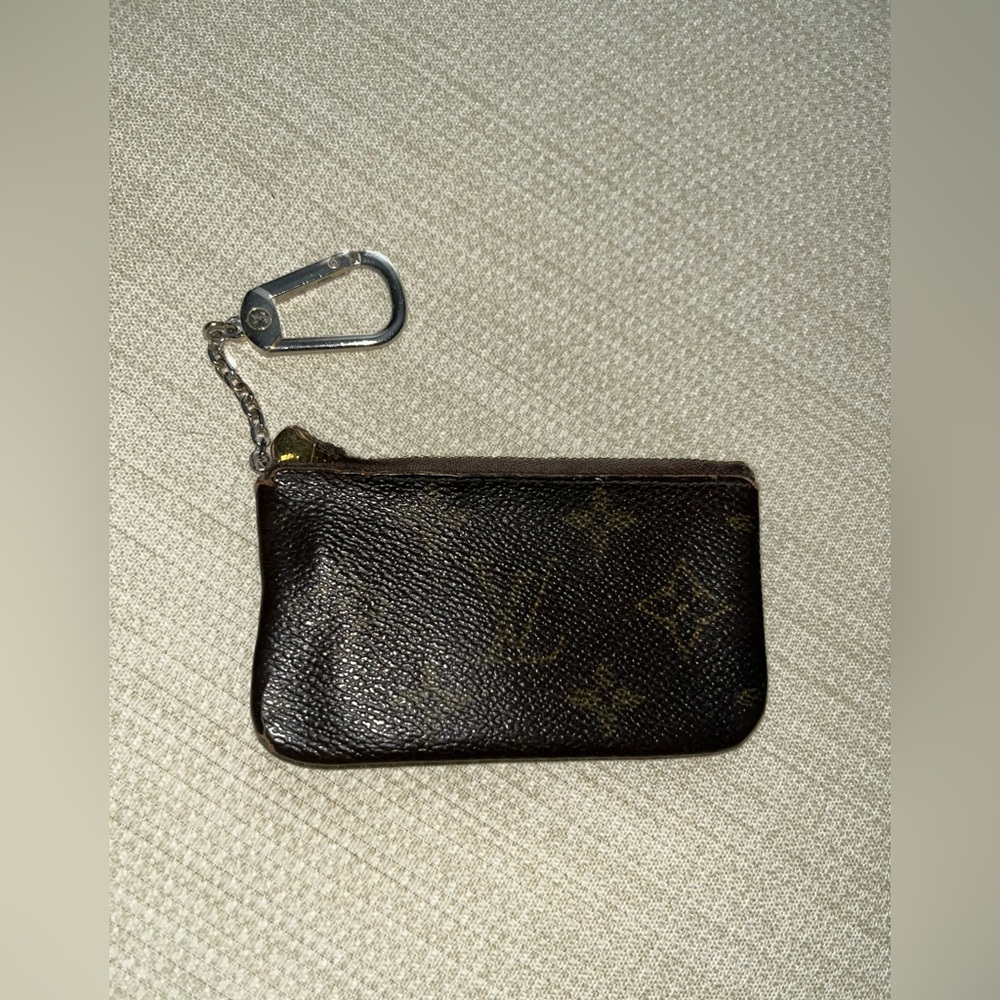 Louis Vuitton classic signature key chain card holder.
